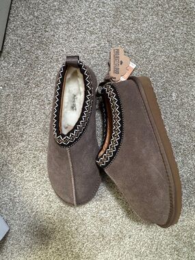 Project Cloud Women’s Brown Suede Shearling-Lined Slip-On Slippers